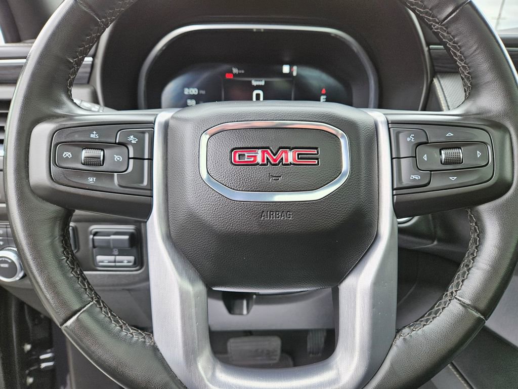 Used 2023 GMC Yukon SLT image 27