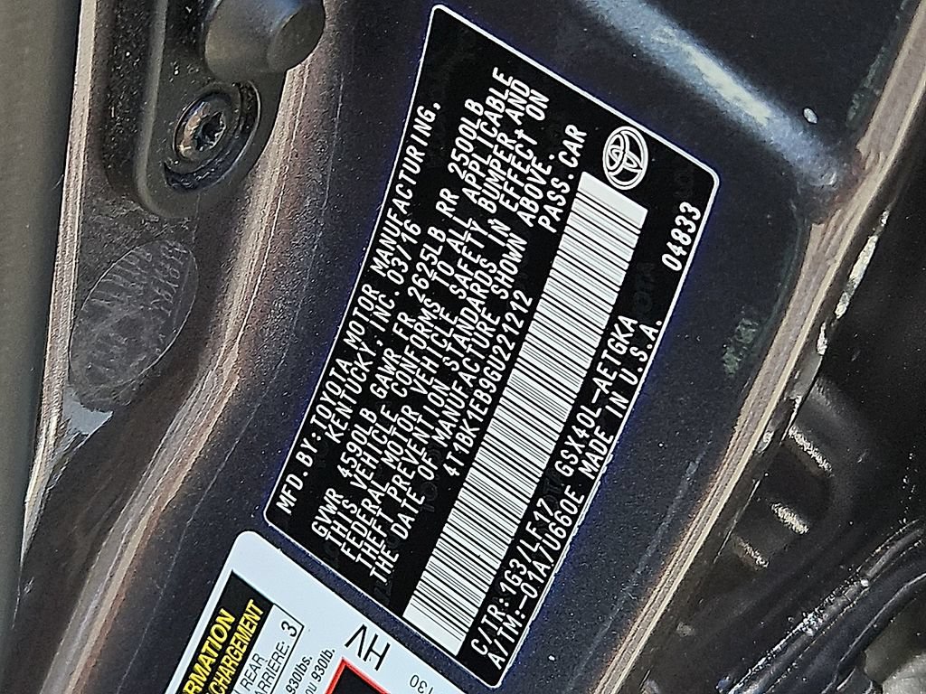 Used 2016 Toyota Avalon XLE Premium FWD image 23