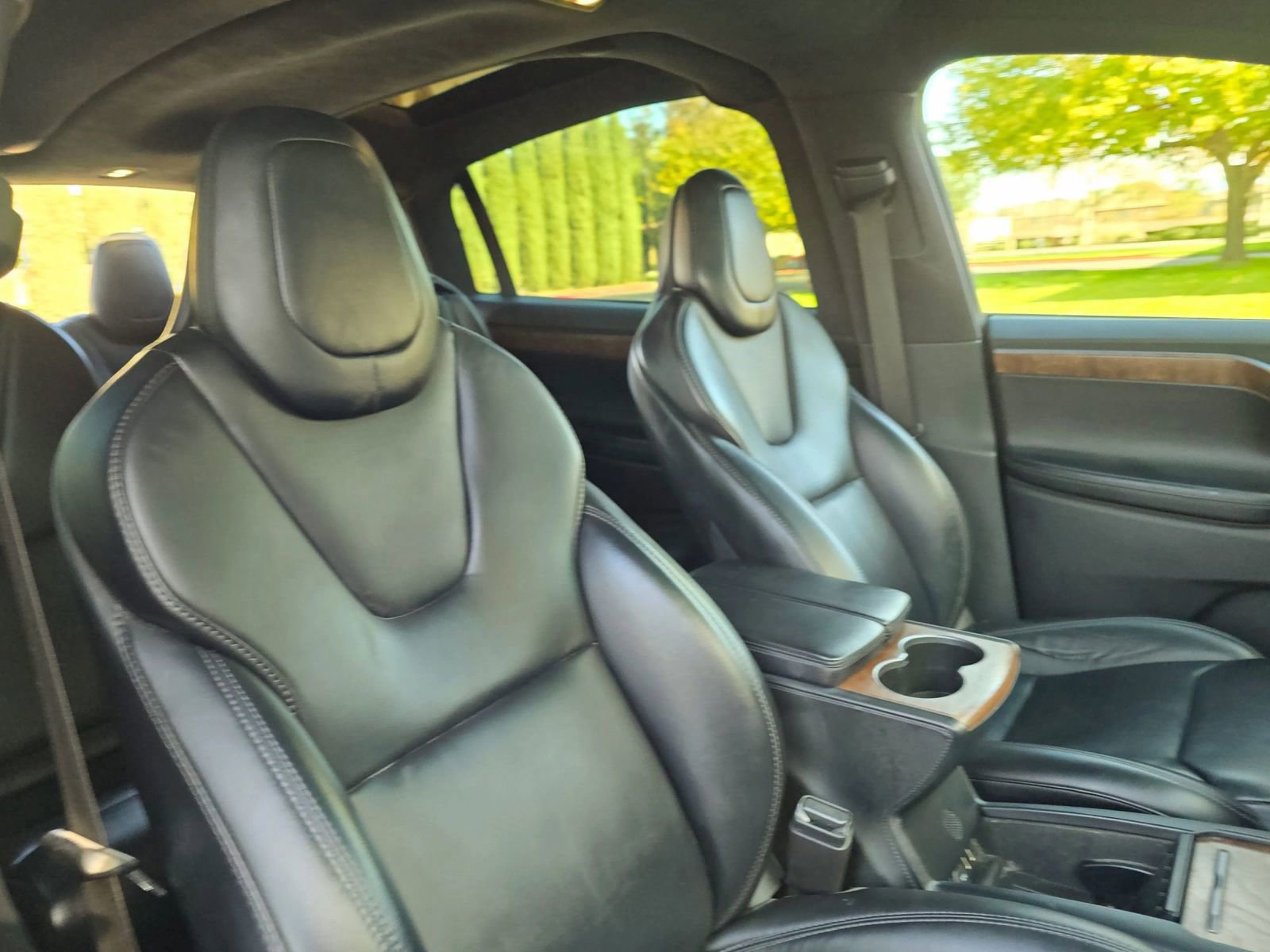Used 2019 Tesla Model X Long Range AWD/4WD image 24
