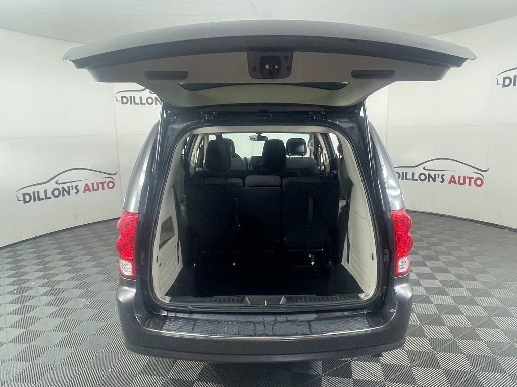 Used 2017 Dodge Grand Caravan SE w/ Power Window Group image 6