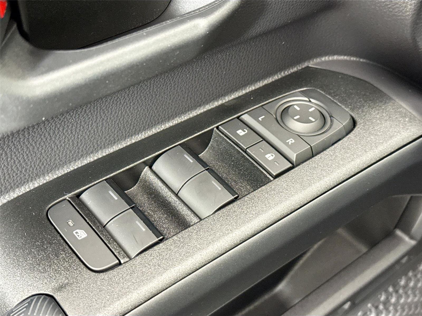 New 2026 Toyota 4Runner SR5 AWD/4WD image 28