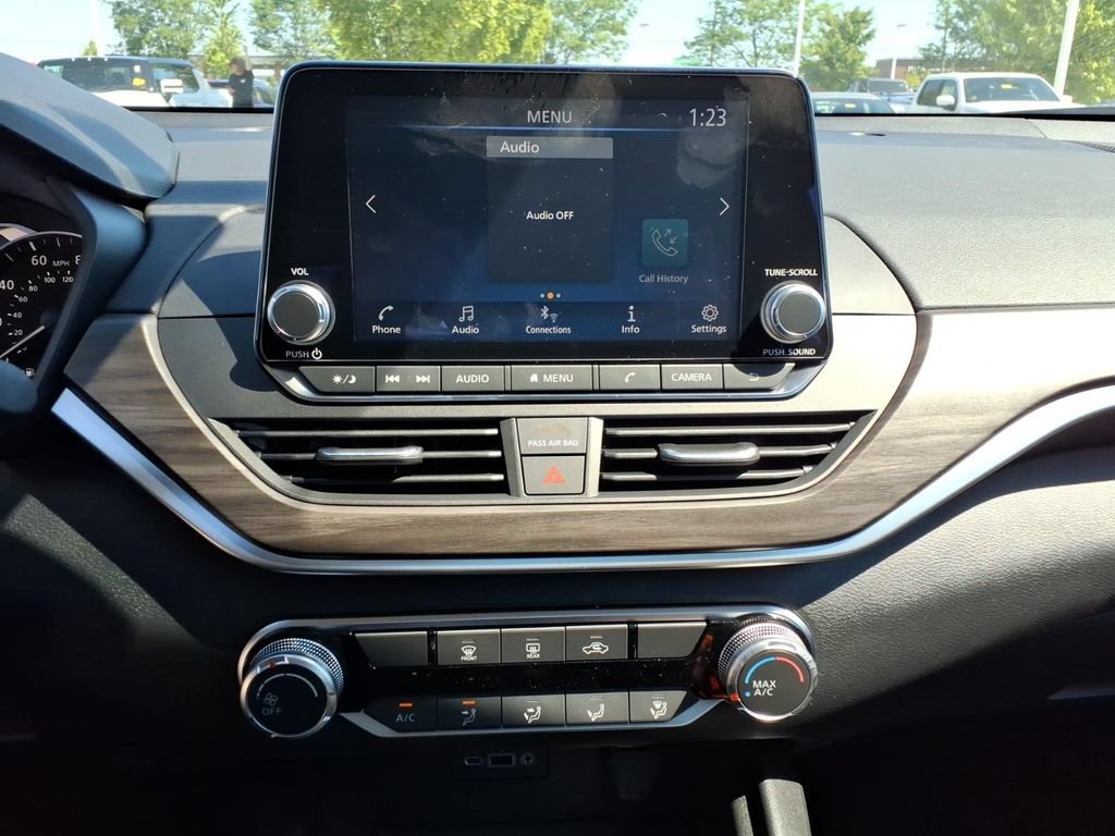 New 2026 Nissan Altima 2.5 SV AWD/4WD image 24