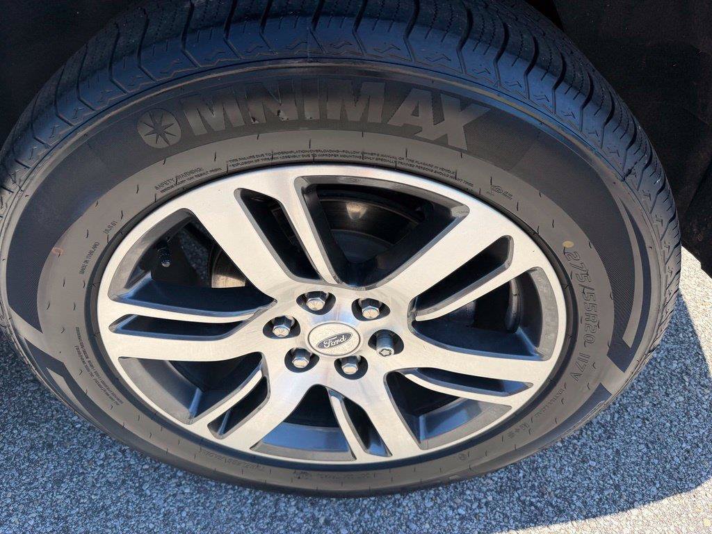 Used 2022 Ford Expedition Limited RWD image 25