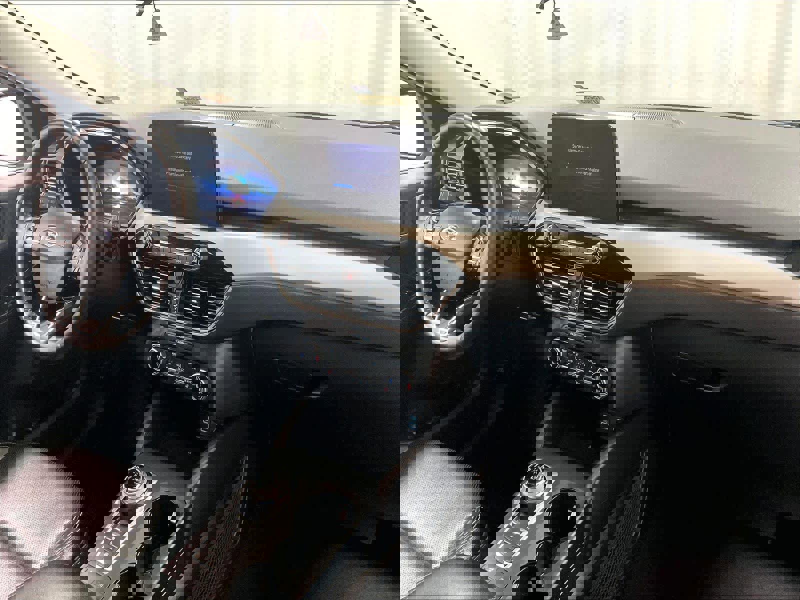 Used 2022 Ford Escape SEL w/ Technology Package image 14