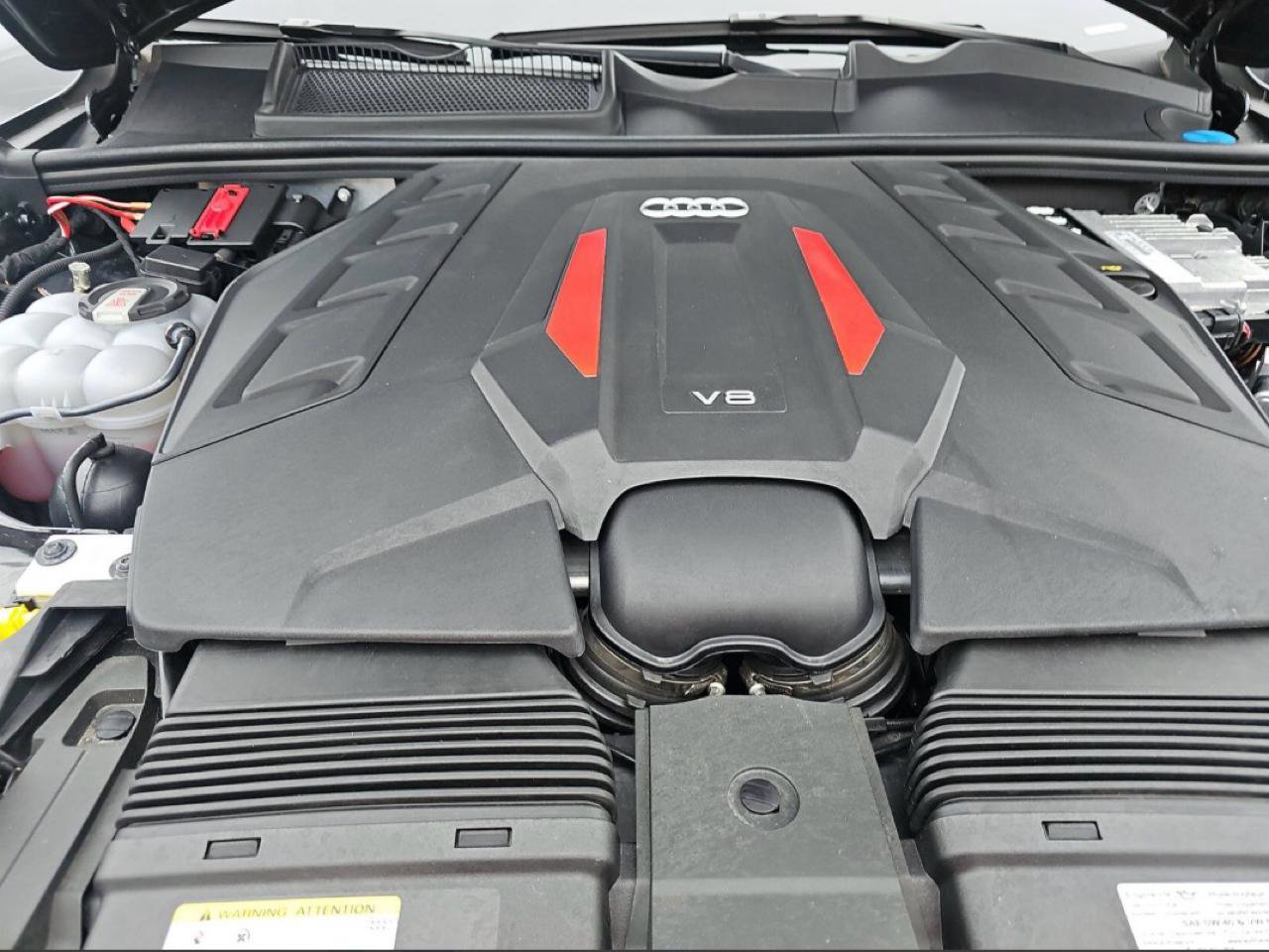 Used 2025 Audi SQ7 Premium Plus AWD/4WD image 18