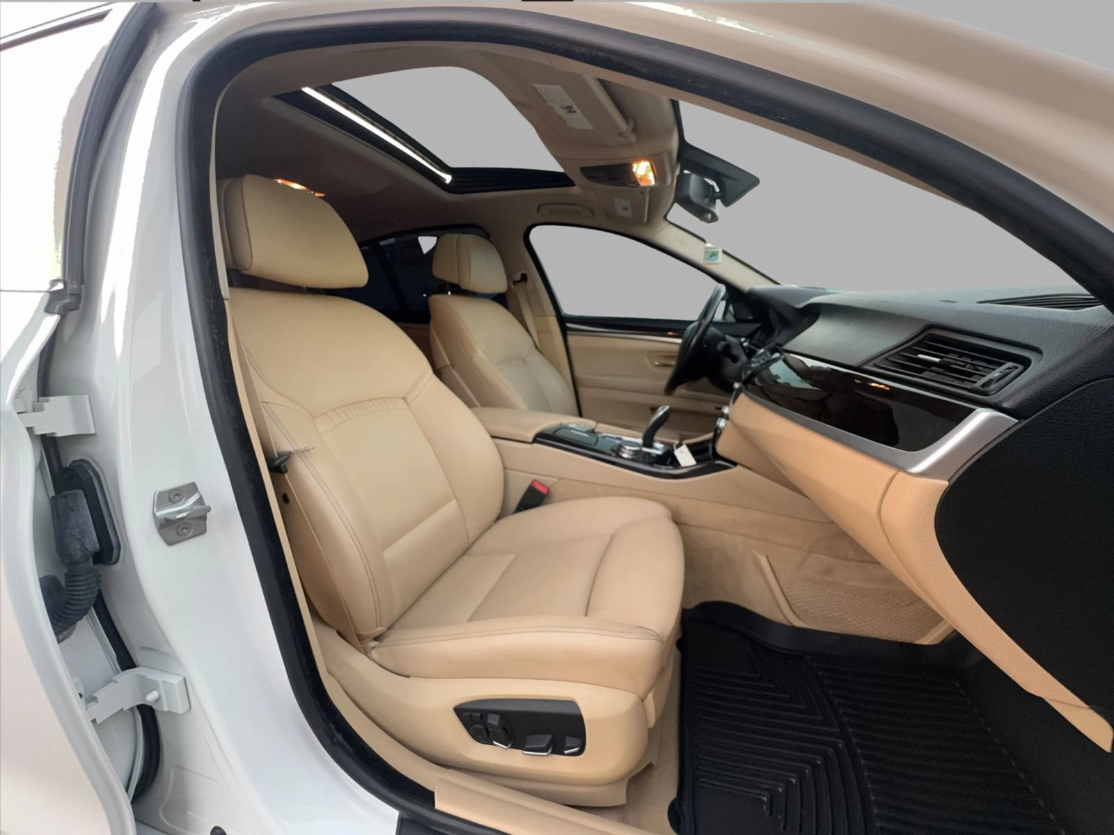 Used 2014 BMW 535i Sedan RWD image 41