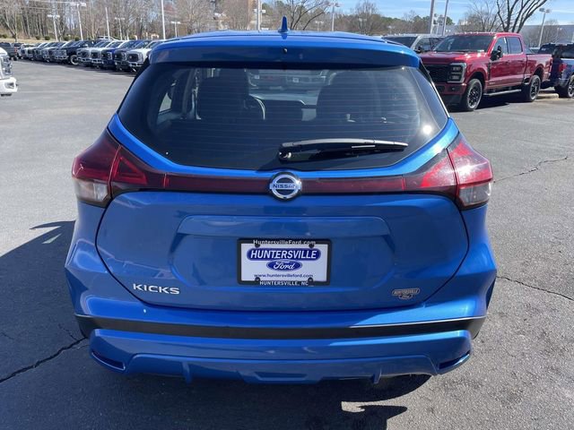 Used 2021 Nissan Kicks S image 5