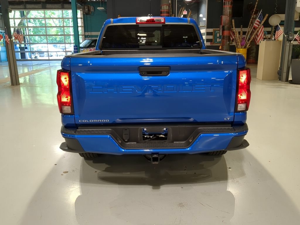 Used 2023 Chevrolet Colorado LT w/ LT Convenience Package AWD/4WD image 9