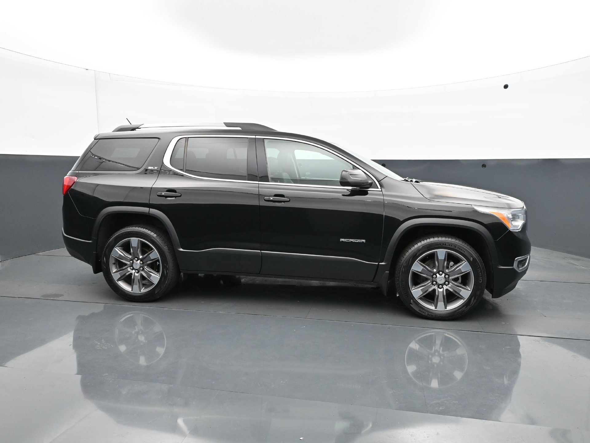 Used 2019 GMC Acadia SLT AWD/4WD image 8