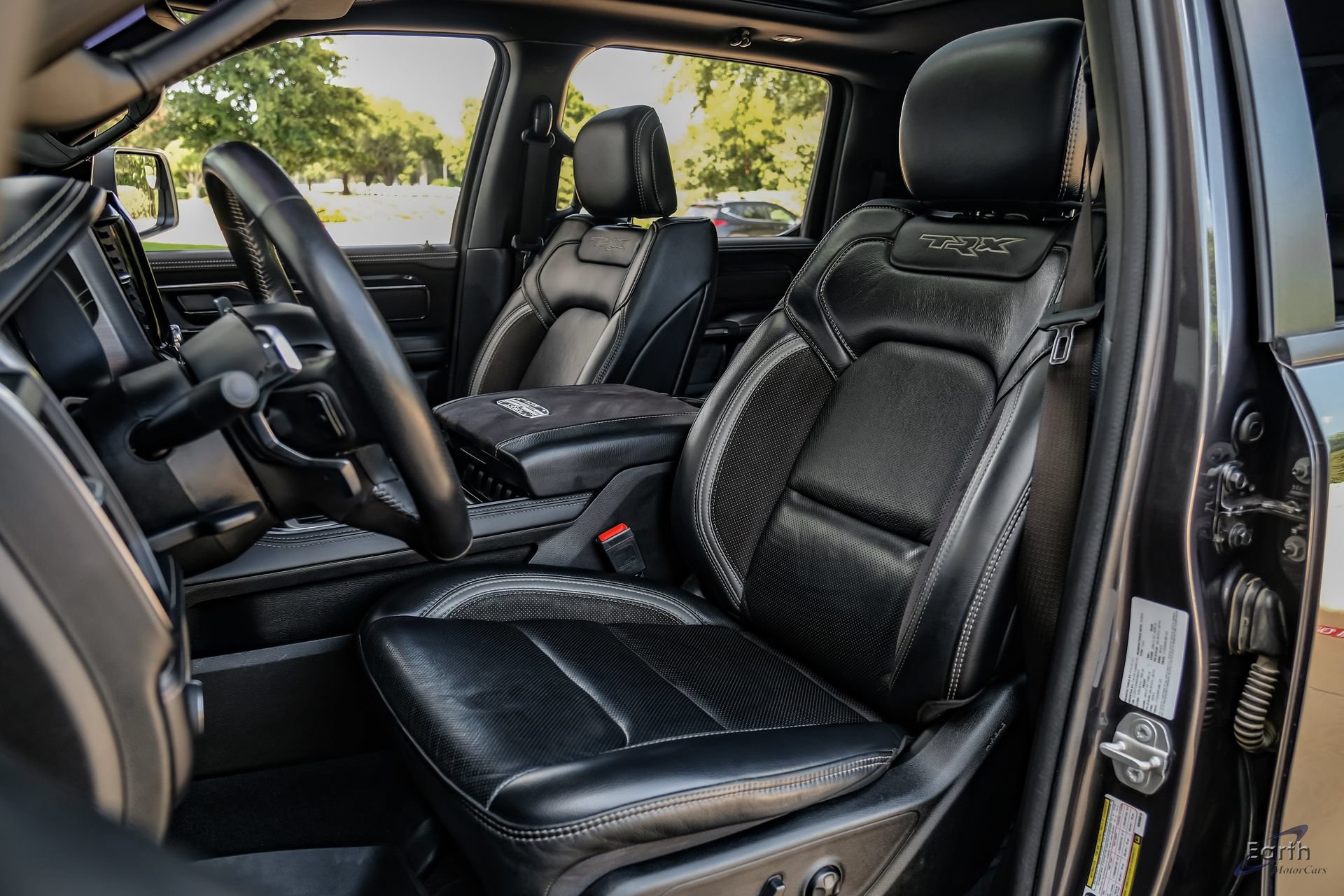 Used 2022 RAM 1500 TRX AWD/4WD image 39