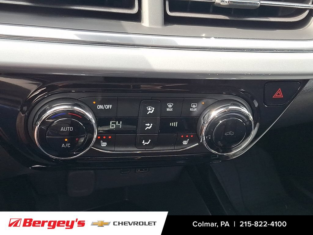 Certified 2026 Chevrolet Trax LT w/ Midnight Edition FWD image 18