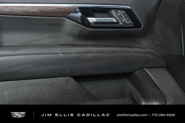 Used 2025 Chevrolet Tahoe LT AWD/4WD image 6