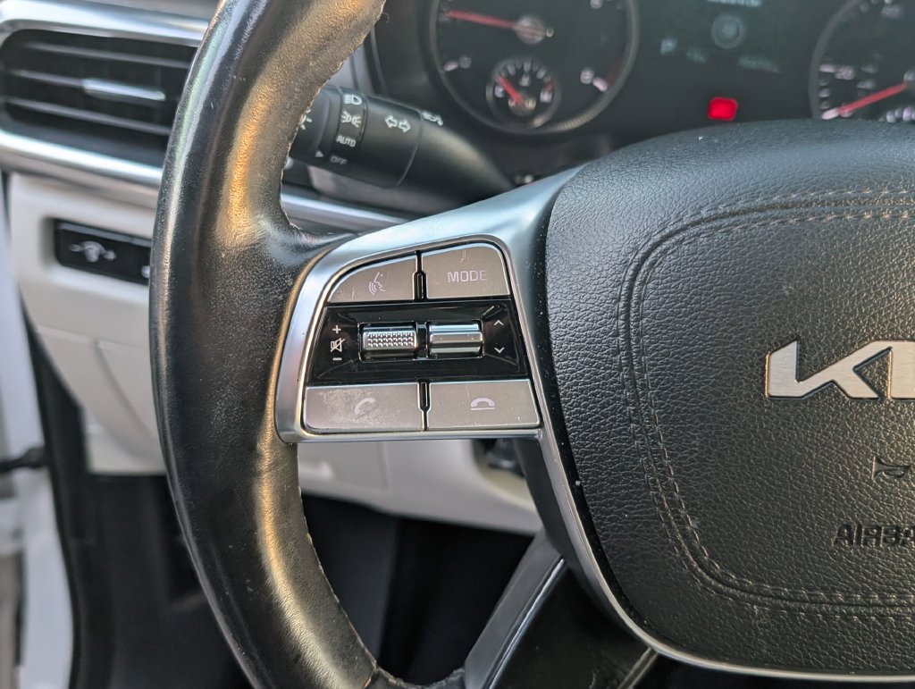 Used 2022 Kia Telluride EX w/ EX Premium Package AWD/4WD image 11