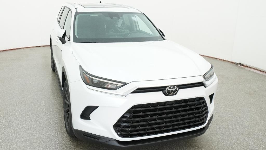 New 2026 Toyota Grand Highlander XLE FWD image 15