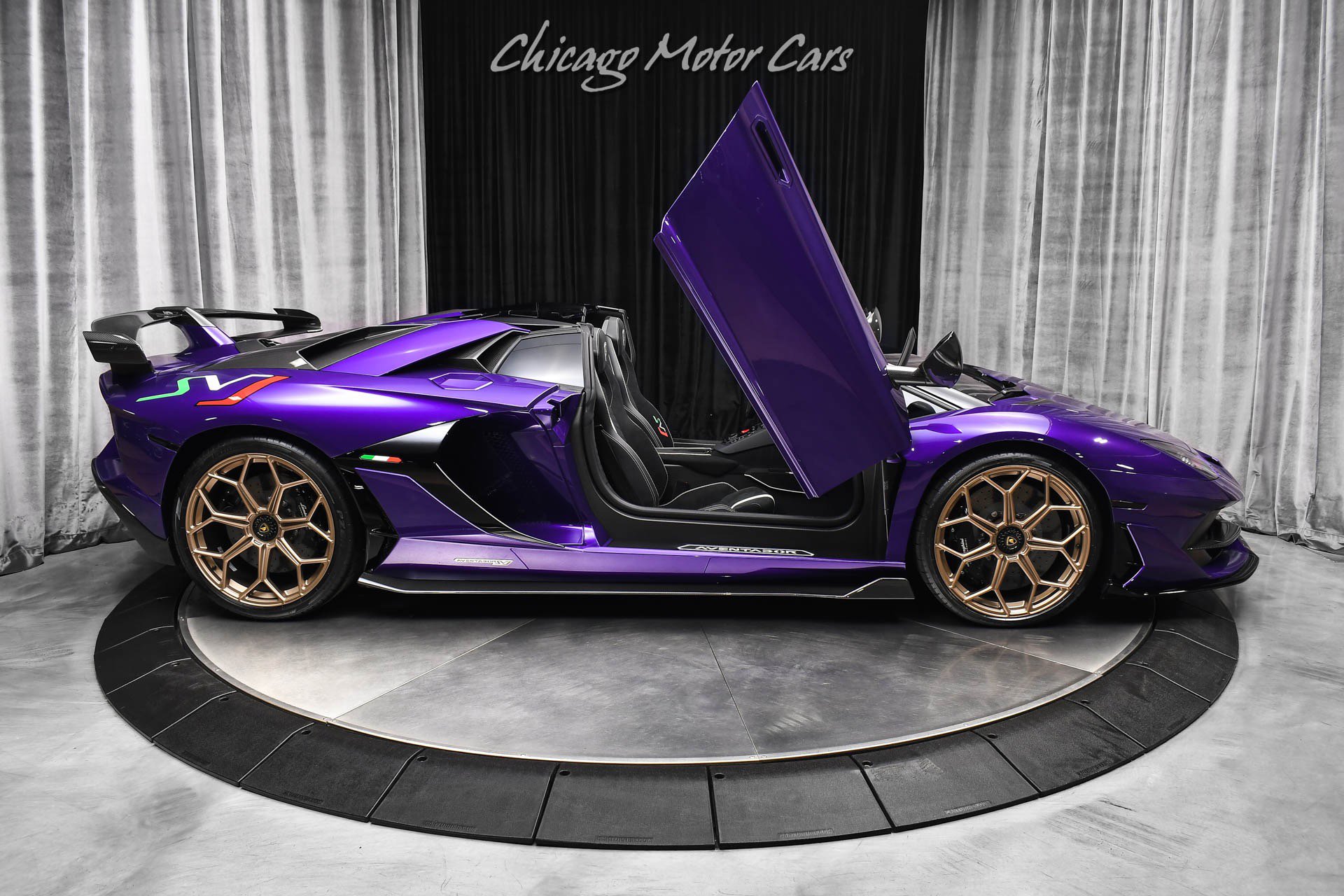 Used 2021 Lamborghini Aventador SVJ image 55