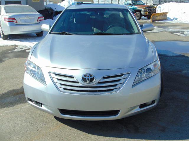 Used 2009 Toyota Camry XLE image 2