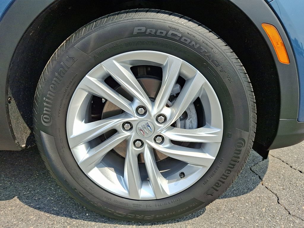 Used 2024 Buick Envista Preferred w/ Convenience II Package FWD image 8