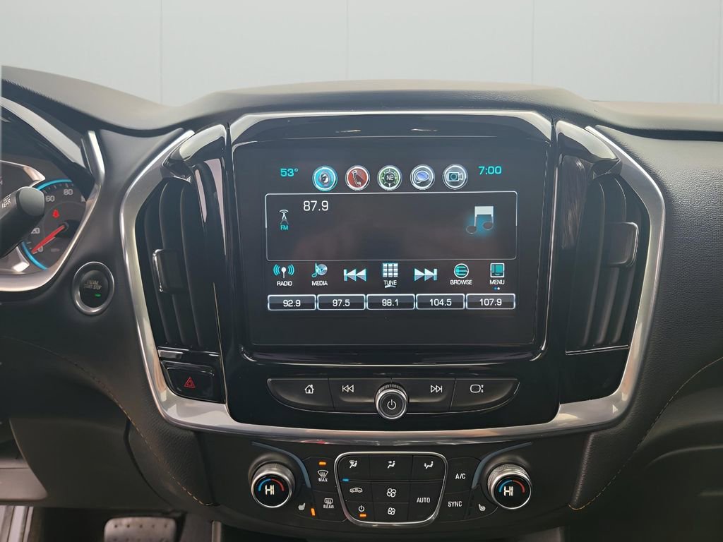 Used 2019 Chevrolet Traverse LT w/ LT Premium Package image 20