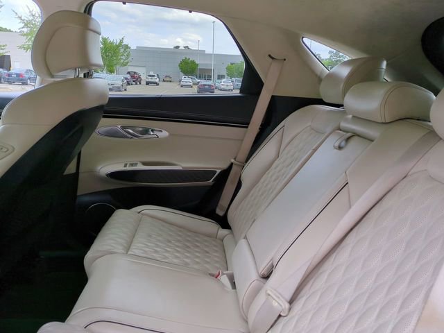 Used 2023 Genesis GV70 3.5T Sport w/ Sport Prestige Package AWD/4WD image 14