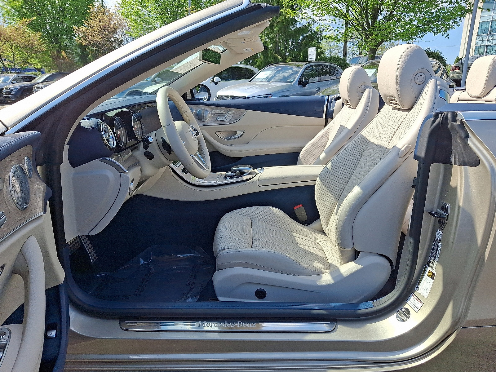 Certified 2019 Mercedes-Benz E 450 4MATIC Cabriolet image 13