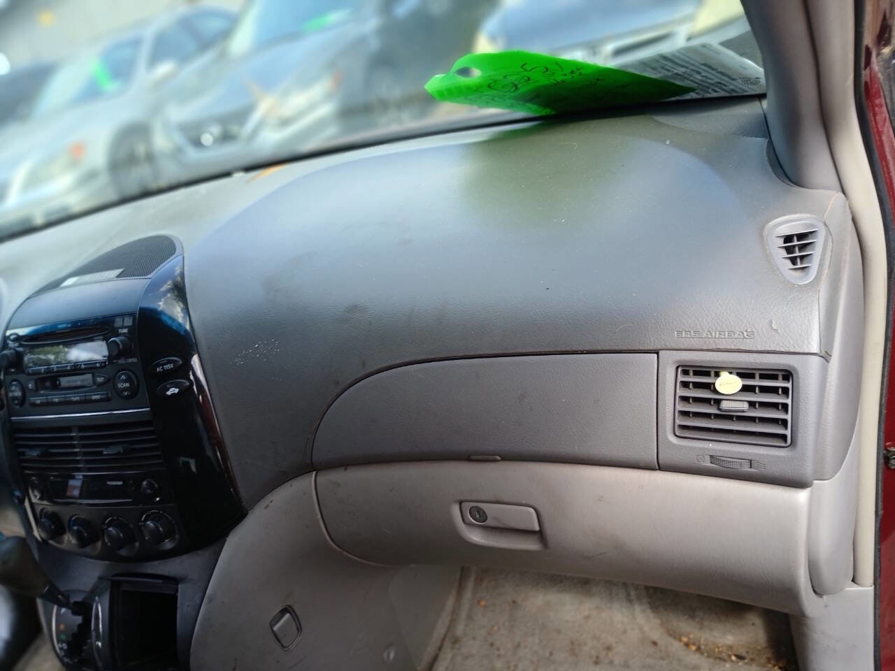 Used 2005 Toyota Sienna LE image 12