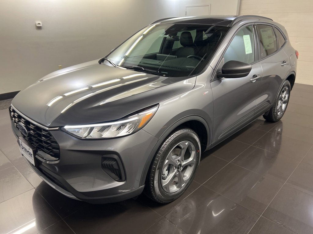 New 2026 Ford Escape ST-Line w/ Tech Pack #1 image 3