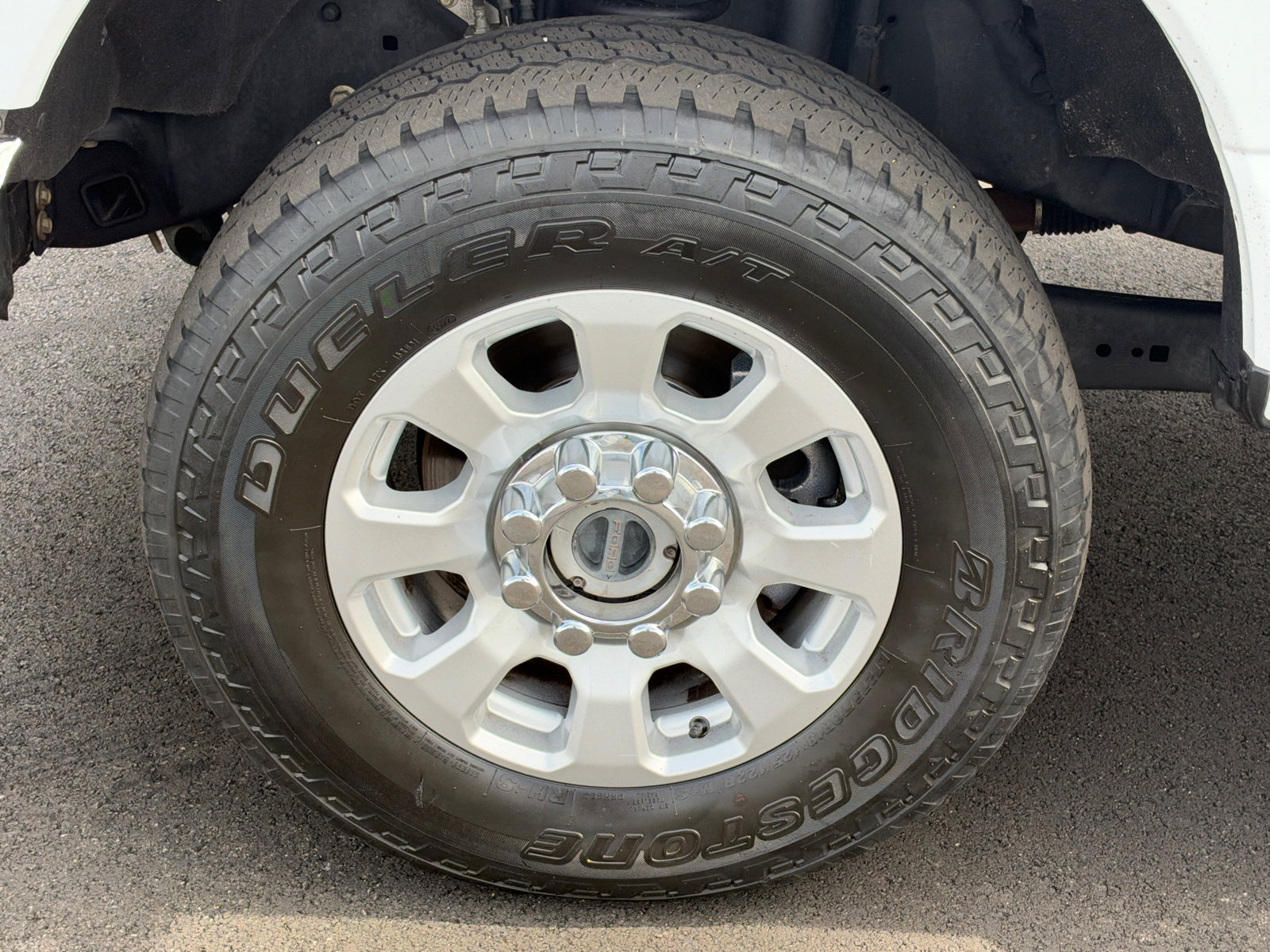 Used 2024 Ford F250 XLT w/ FX4 Off-Road Package AWD/4WD image 11