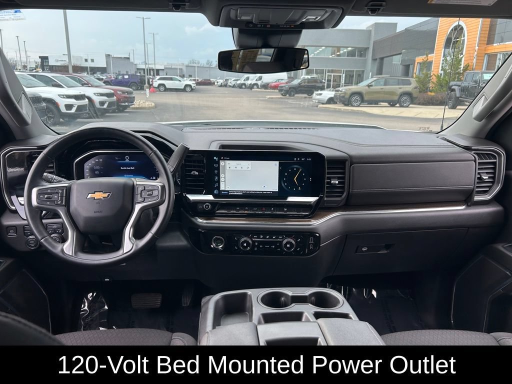 Used 2024 Chevrolet Silverado 1500 LT AWD/4WD image 9