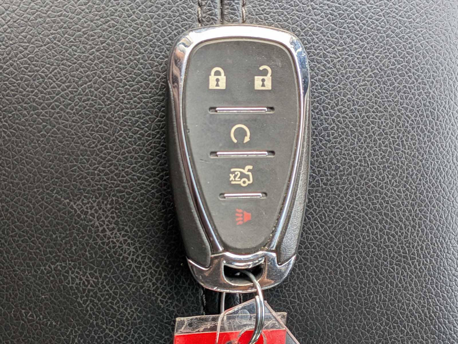 Used 2016 Chevrolet Malibu LT w/ Leather Package FWD image 32