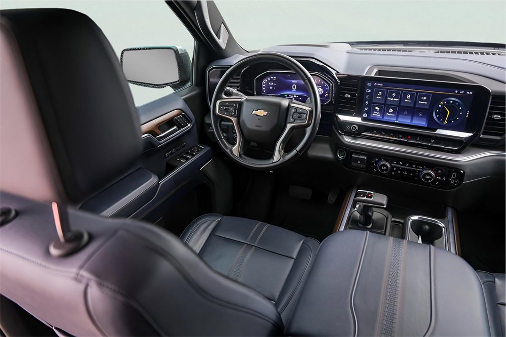 Certified 2023 Chevrolet Silverado 1500 High Country w/ Technology Package image 30