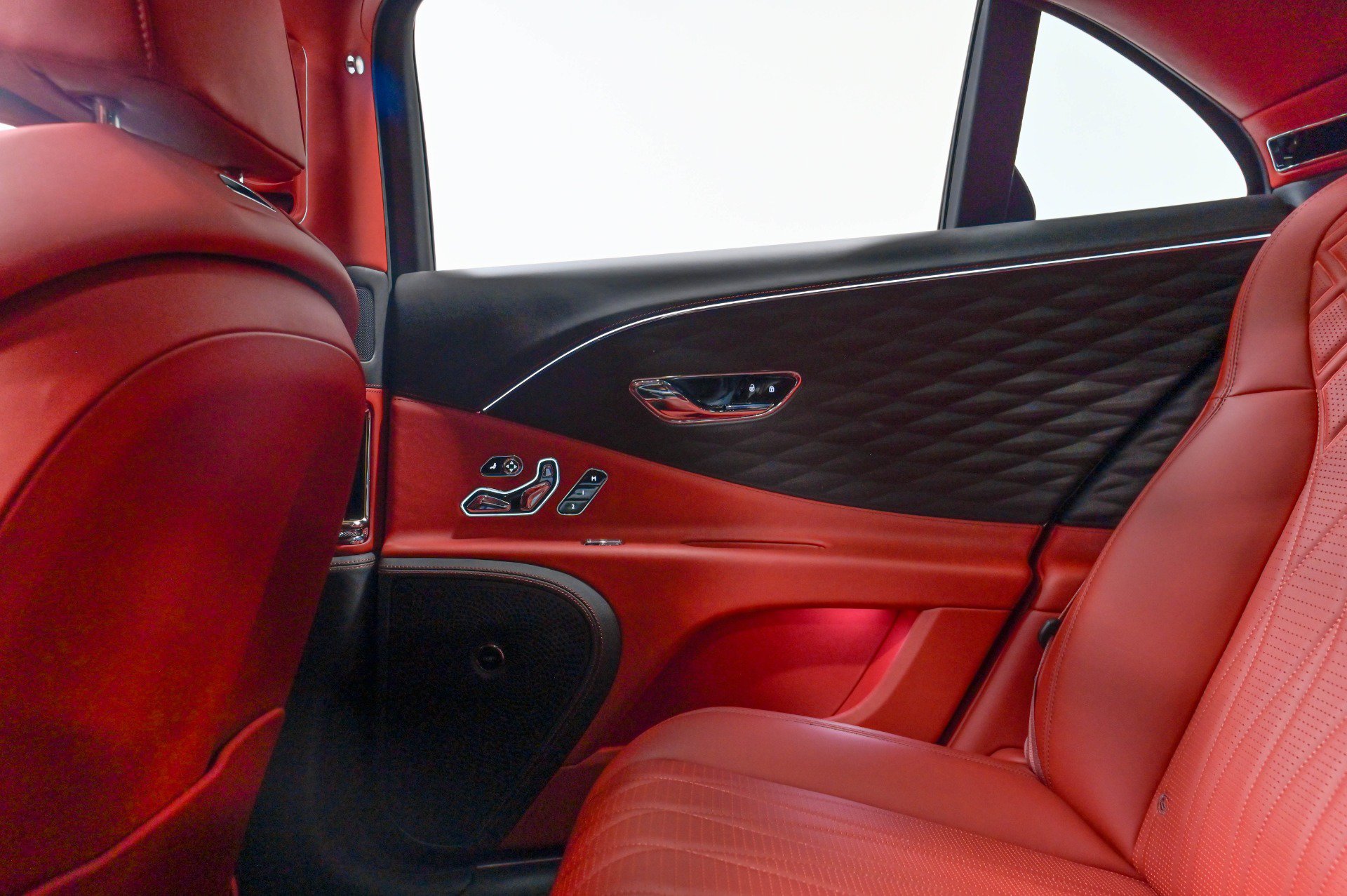 Used 2021 Bentley Flying Spur W12 w/ First Edition Specification AWD/4WD image 99