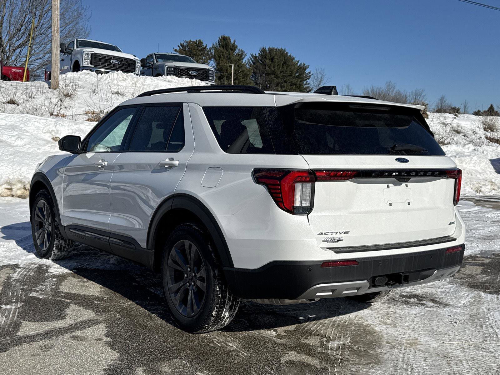 New 2026 Ford Explorer Active w/ Active Comfort Package image 7