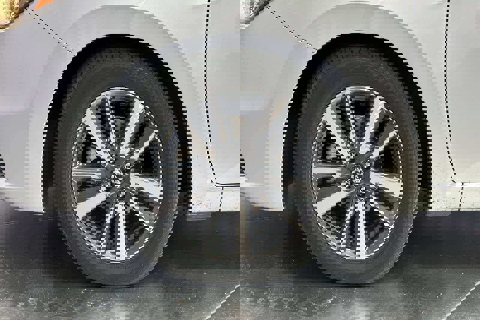 Used 2021 Nissan Versa SV image 12