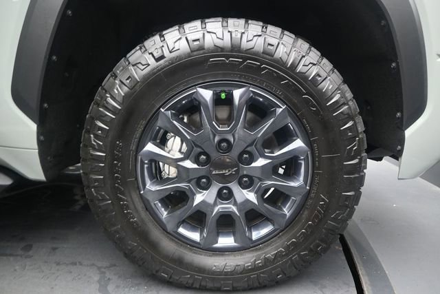 Used 2025 Toyota Tundra SR5 w/ SR5 Convenience Package RWD image 17