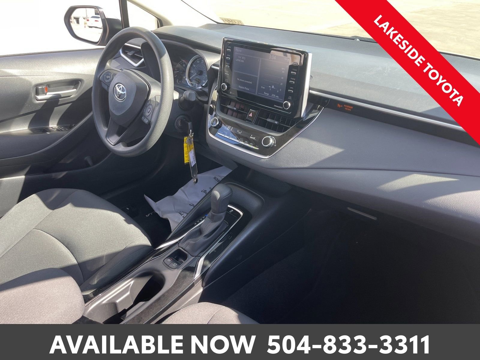 Used 2021 Toyota Corolla LE image 16