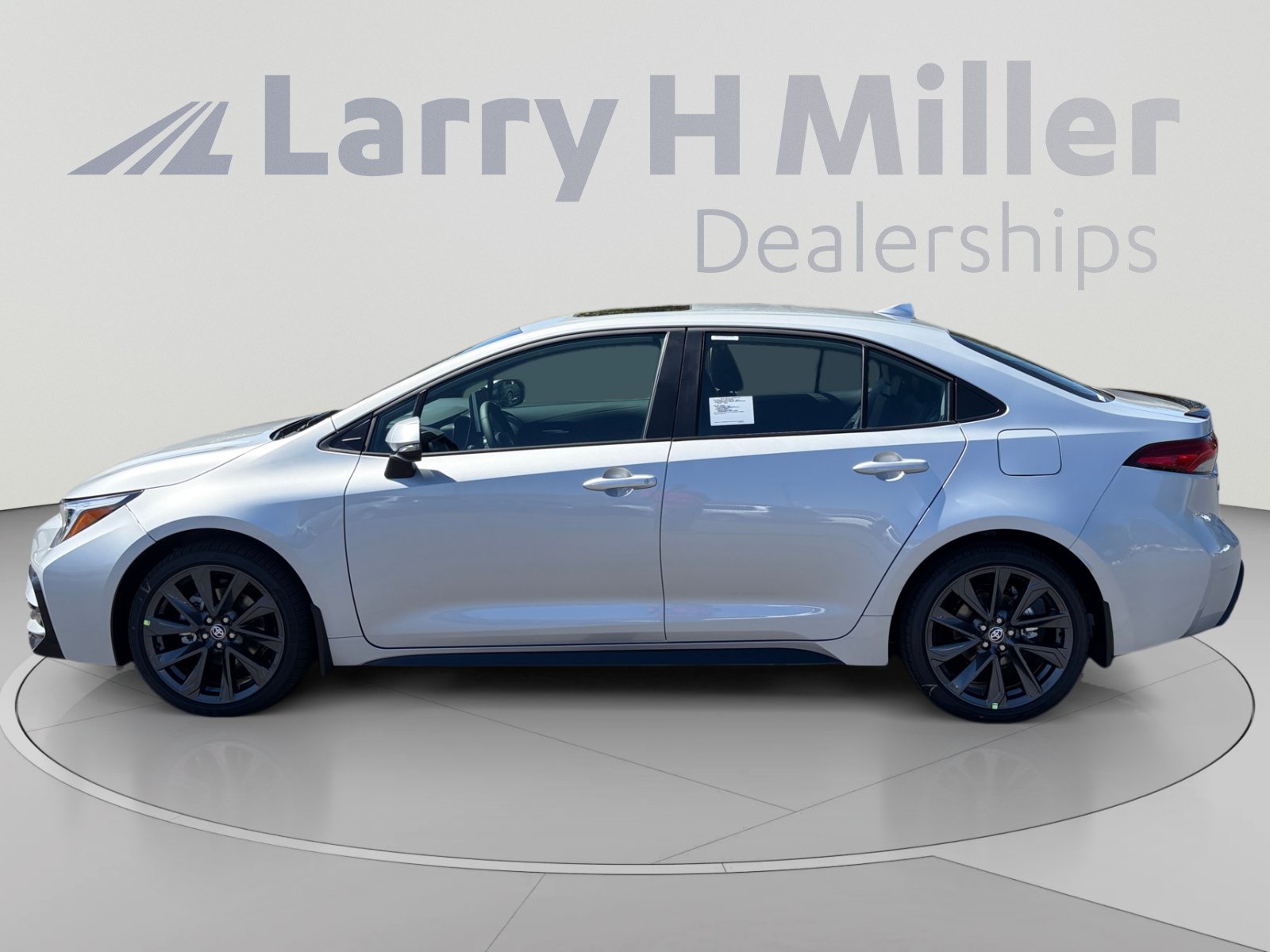 New 2026 Toyota Corolla XSE FWD image 2