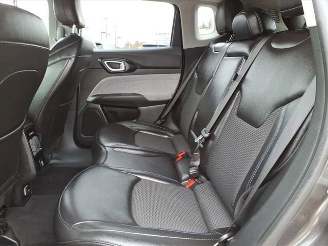 Used 2022 Jeep Compass Latitude AWD/4WD image 7