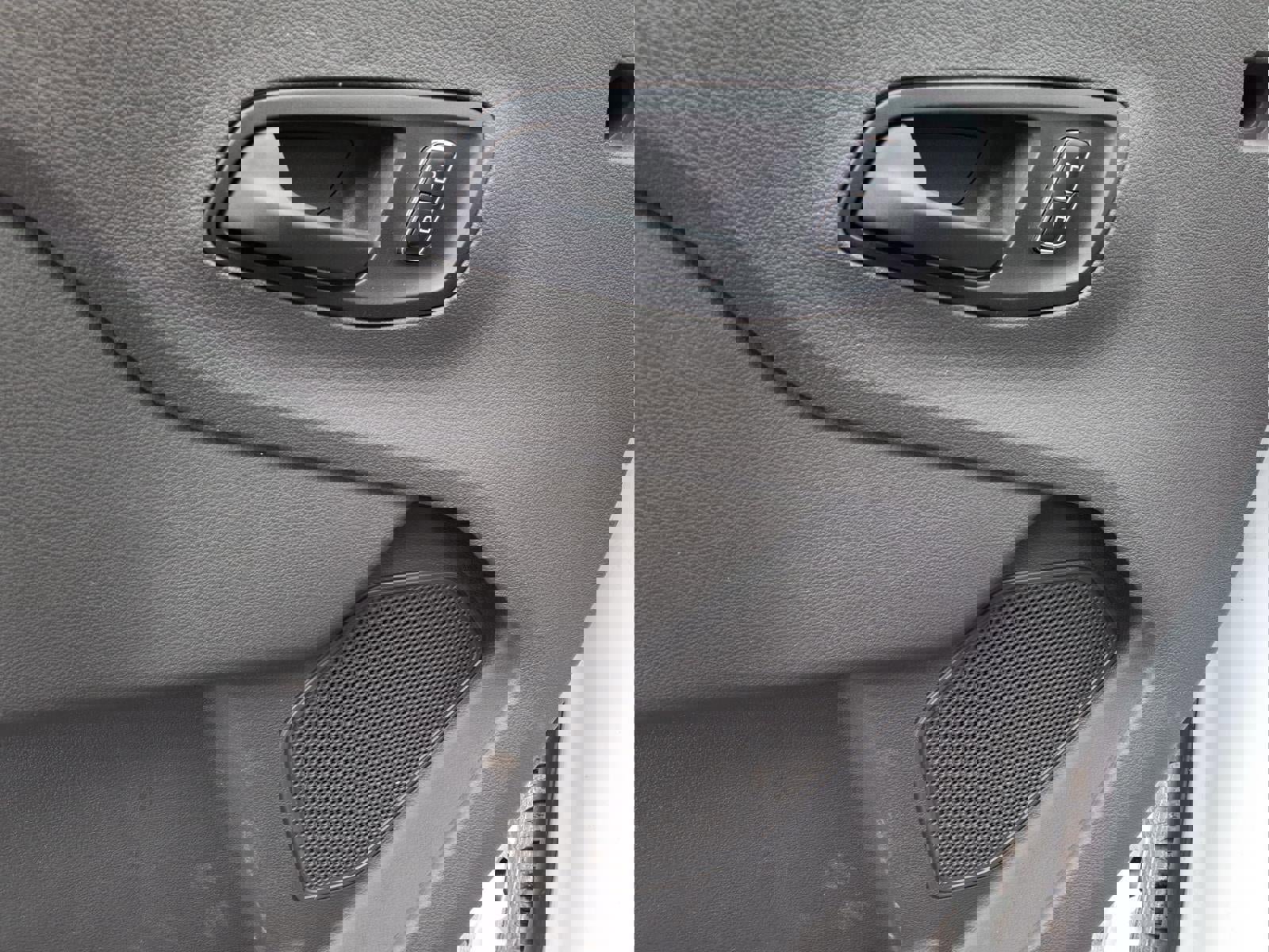 Used 2024 Ford Transit 250 Low Roof w/ Exterior Upgrade Package image 12