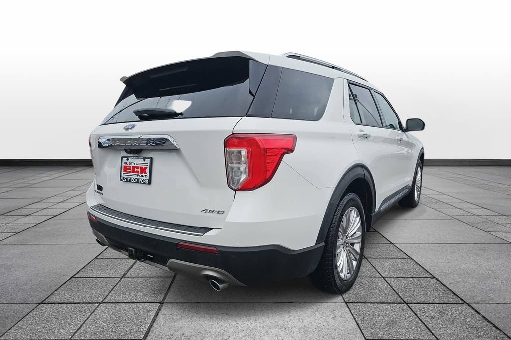 Used 2022 Ford Explorer Limited w/ Equipment Group 301A AWD/4WD image 3