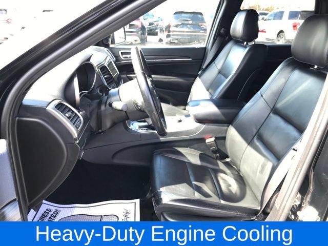Used 2022 Jeep Grand Cherokee Limited w/ Technology Group AWD/4WD image 16