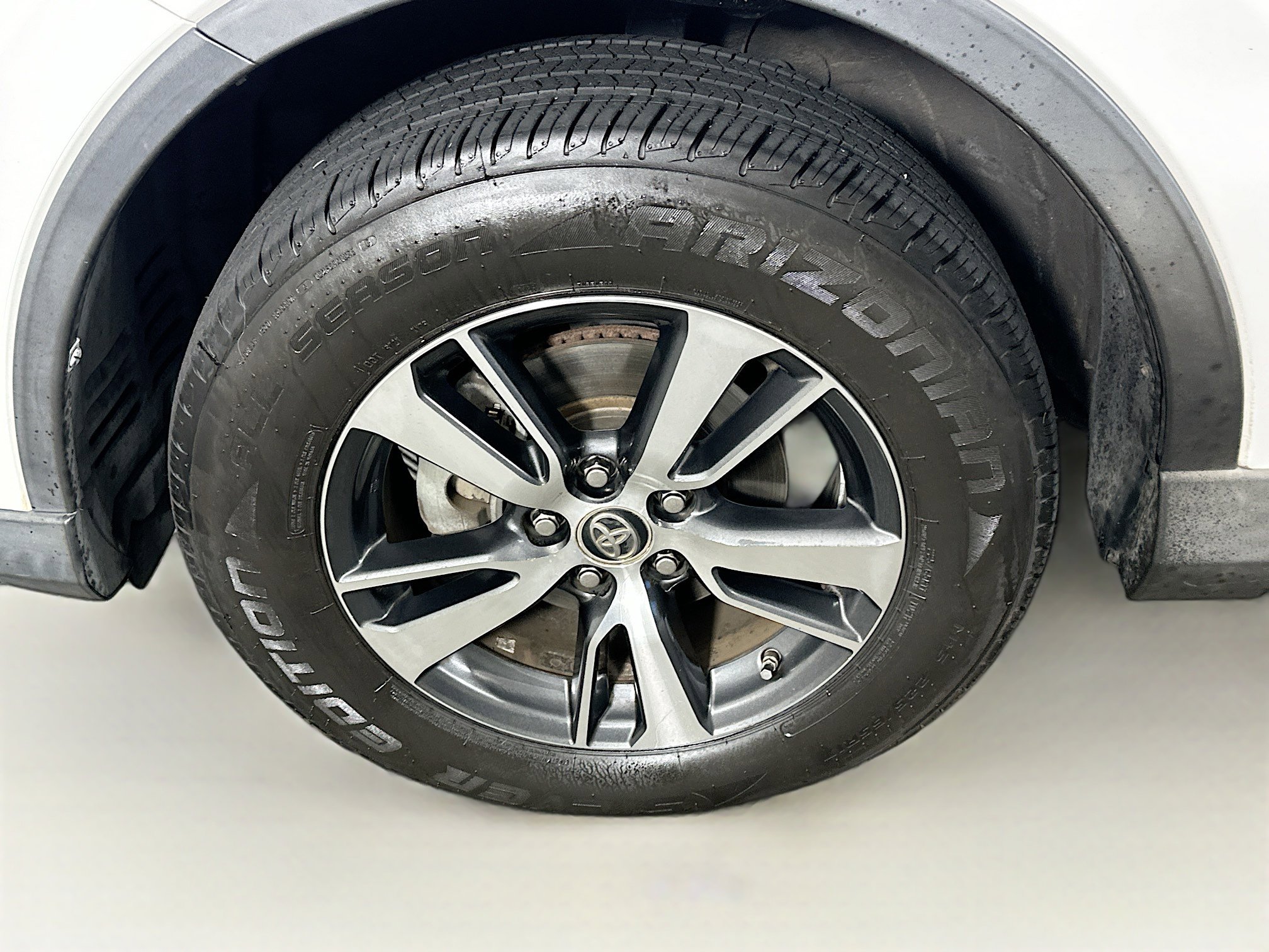 Used 2016 Toyota RAV4 XLE image 11