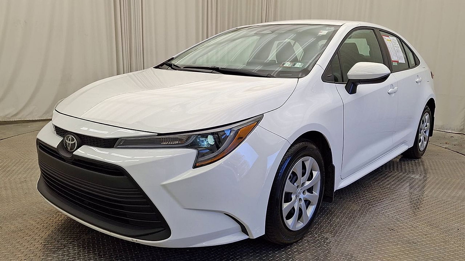 Certified 2025 Toyota Corolla LE image 7