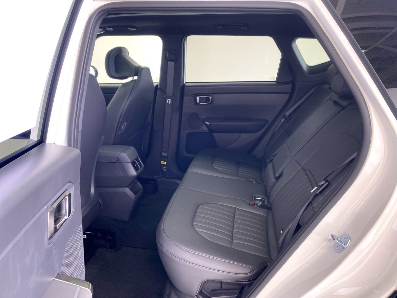 New 2027 Kia Seltos X-Line S w/ X-Line S Premium Package AWD/4WD image 33