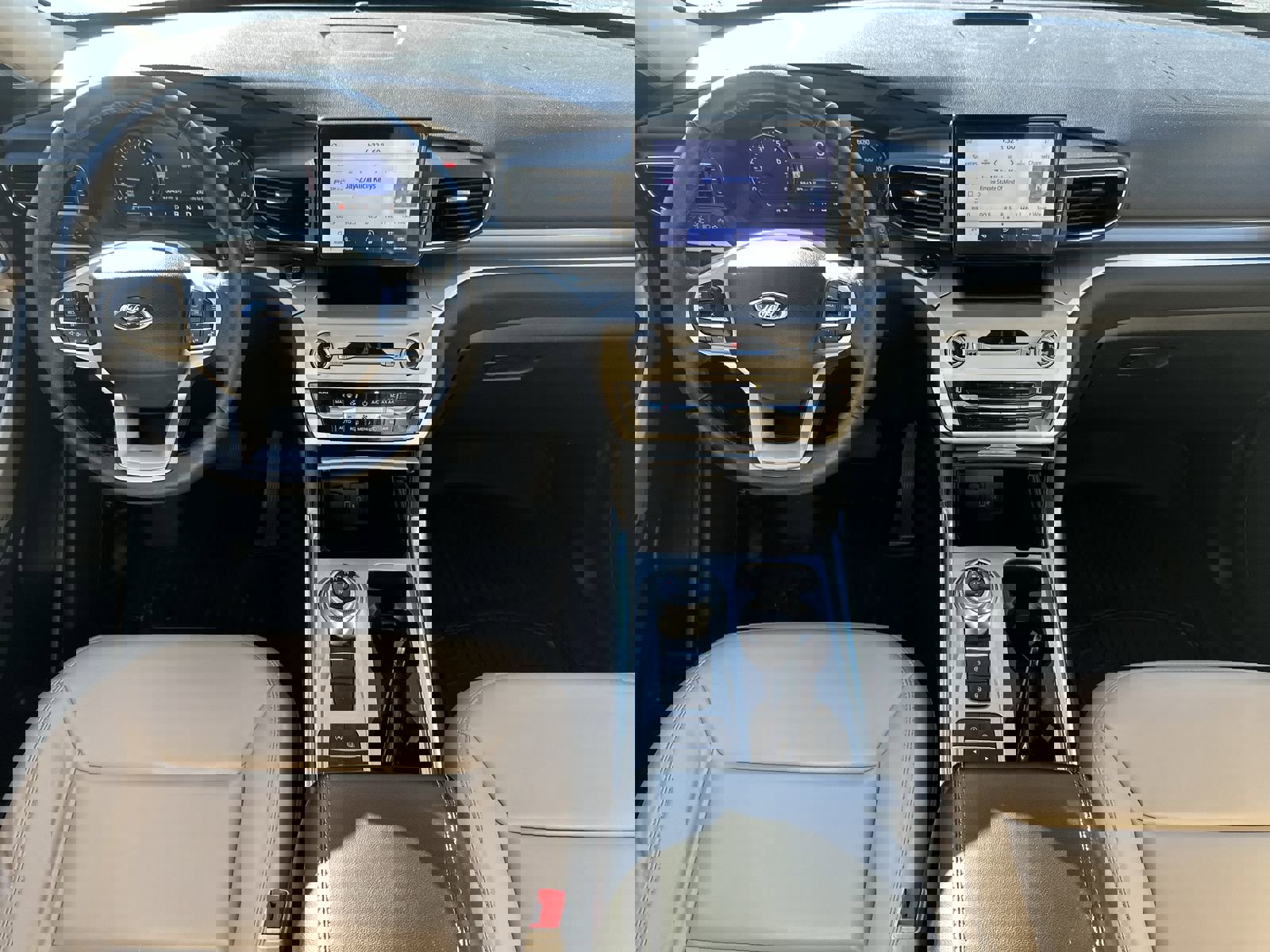 Used 2021 Ford Explorer XLT w/ Equipment Group 202A image 18