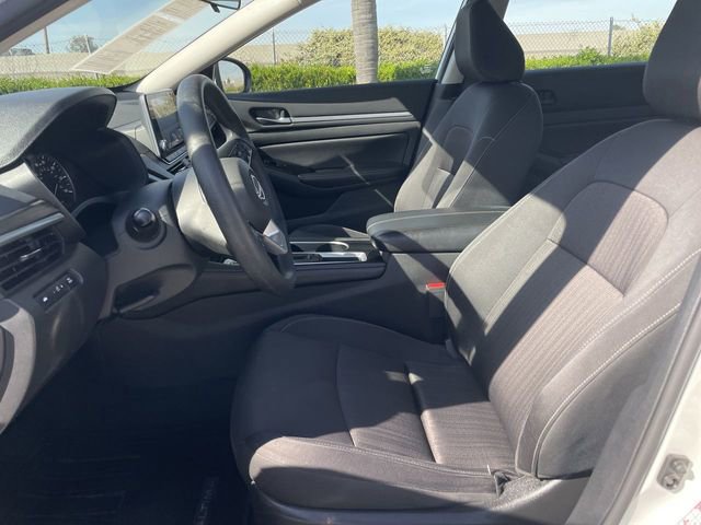 Used 2023 Nissan Altima 2.5 SV FWD image 18