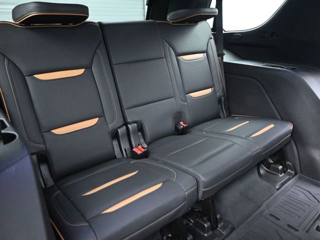 Used 2021 GMC Yukon AT4 w/ Technology Package image 17