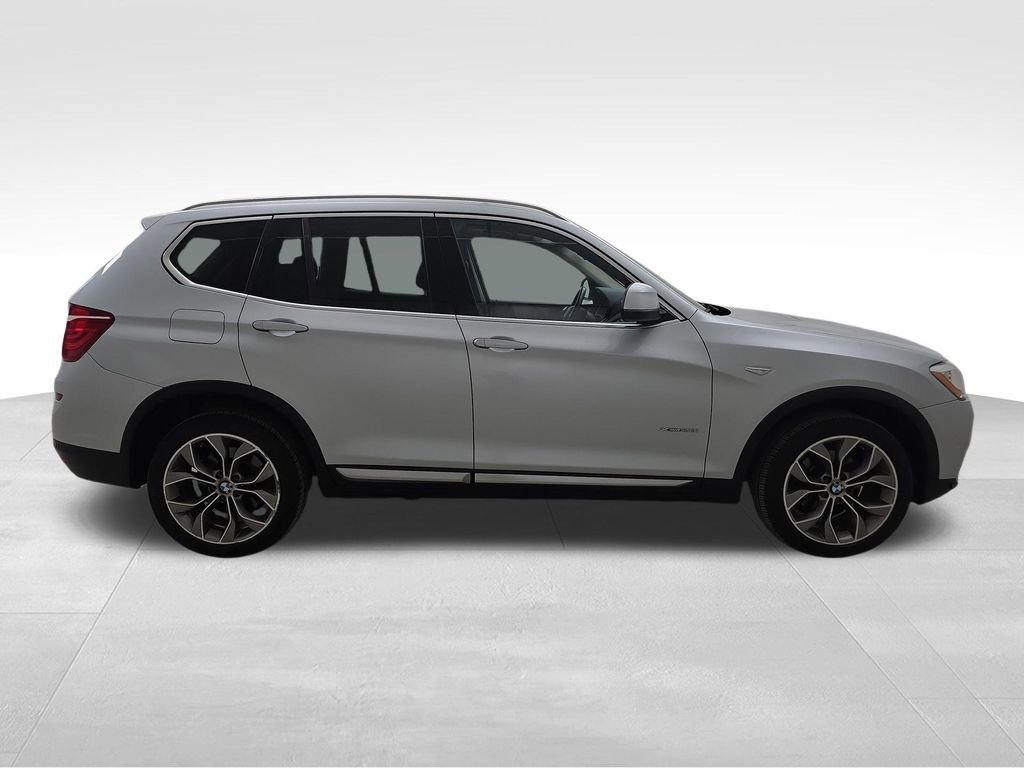 Used 2015 BMW X3 xDrive28i image 10