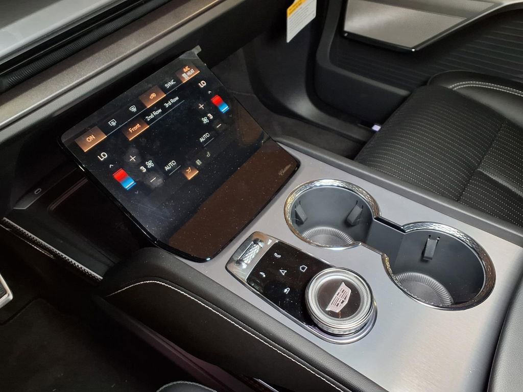 New 2026 Cadillac Vistiq Sport AWD/4WD image 19