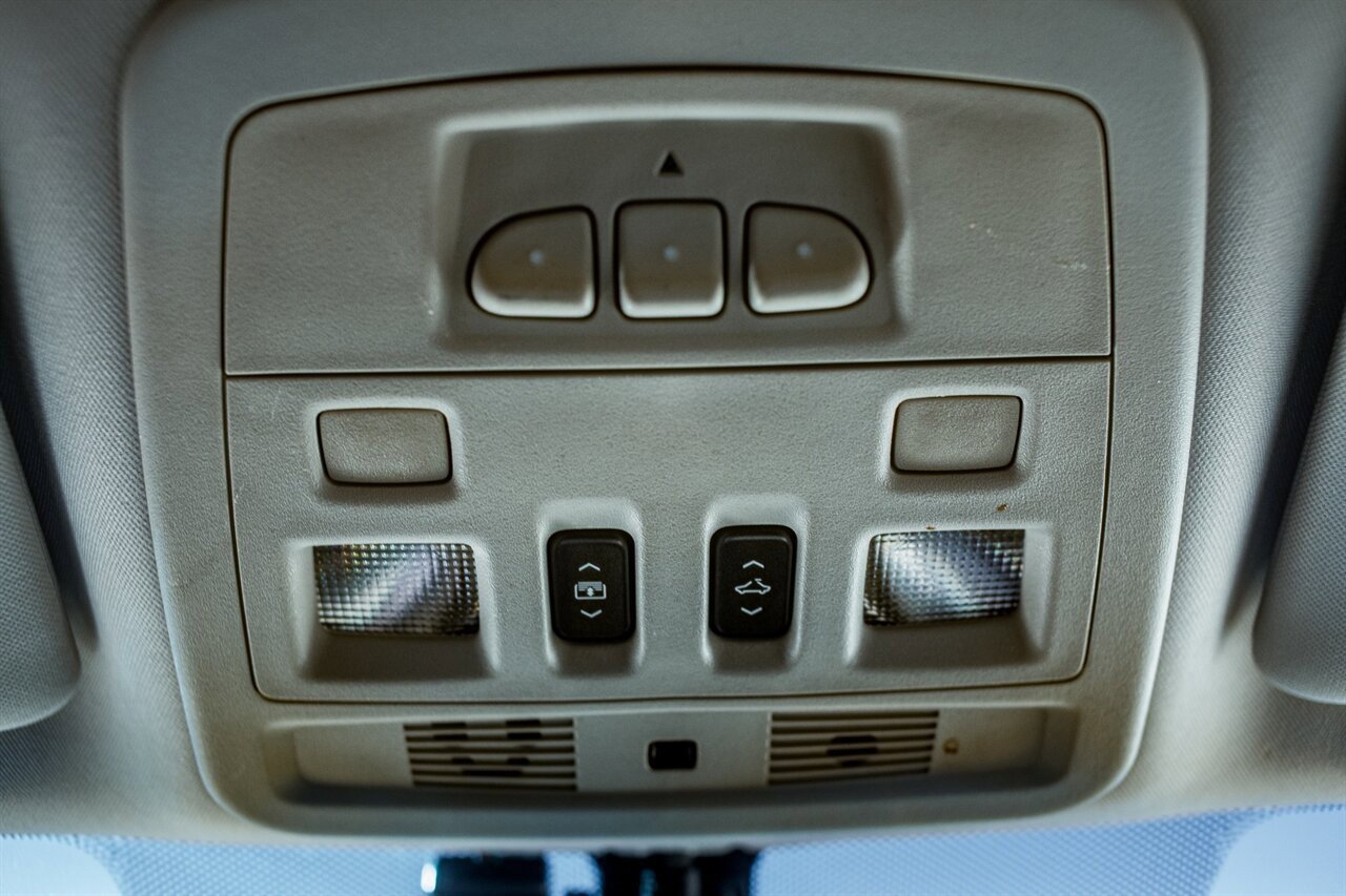 Used 2009 Cadillac CTS V image 30