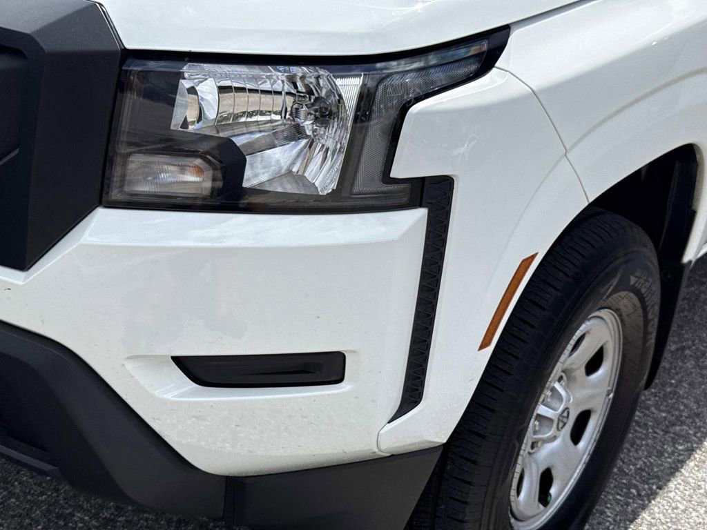 Used 2022 Nissan Frontier S w/ Technology Package image 11
